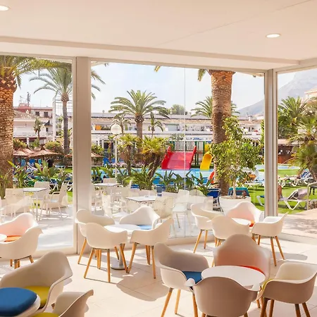 Hotel Port Denia