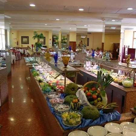 Port Hotel 3*