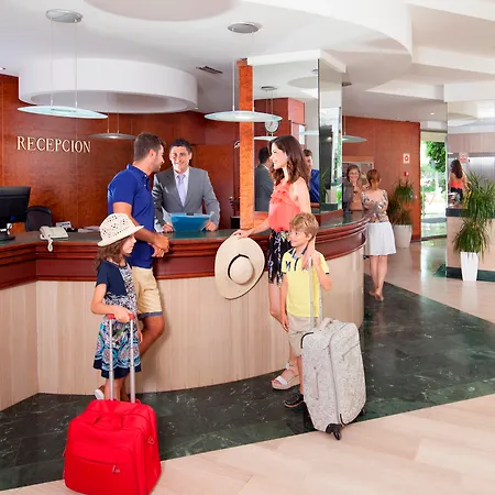 Otel Port Denia