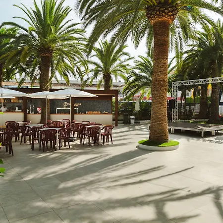 Otel Port Denia
