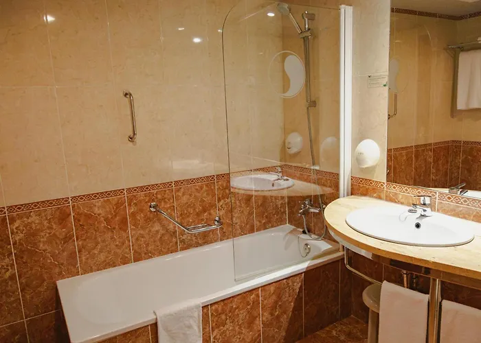 Hotel Port 3*