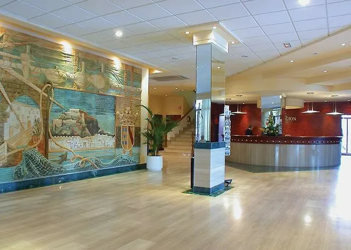 Hotel Port 3*